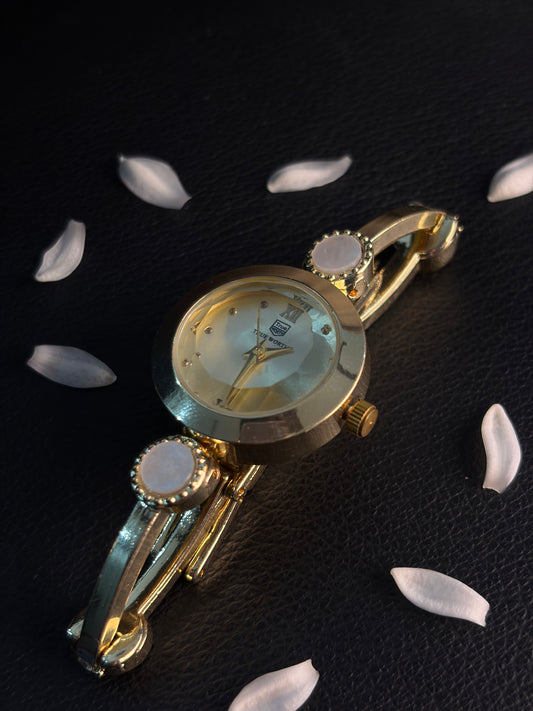 Pearl Royale